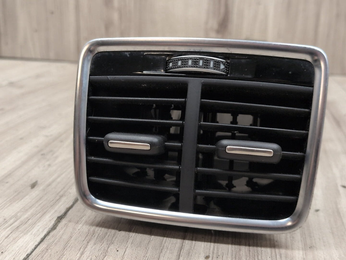 2015-2018 Audi Q3 8U Rear Center Console Air Vent Grille 8U0819203B OEM