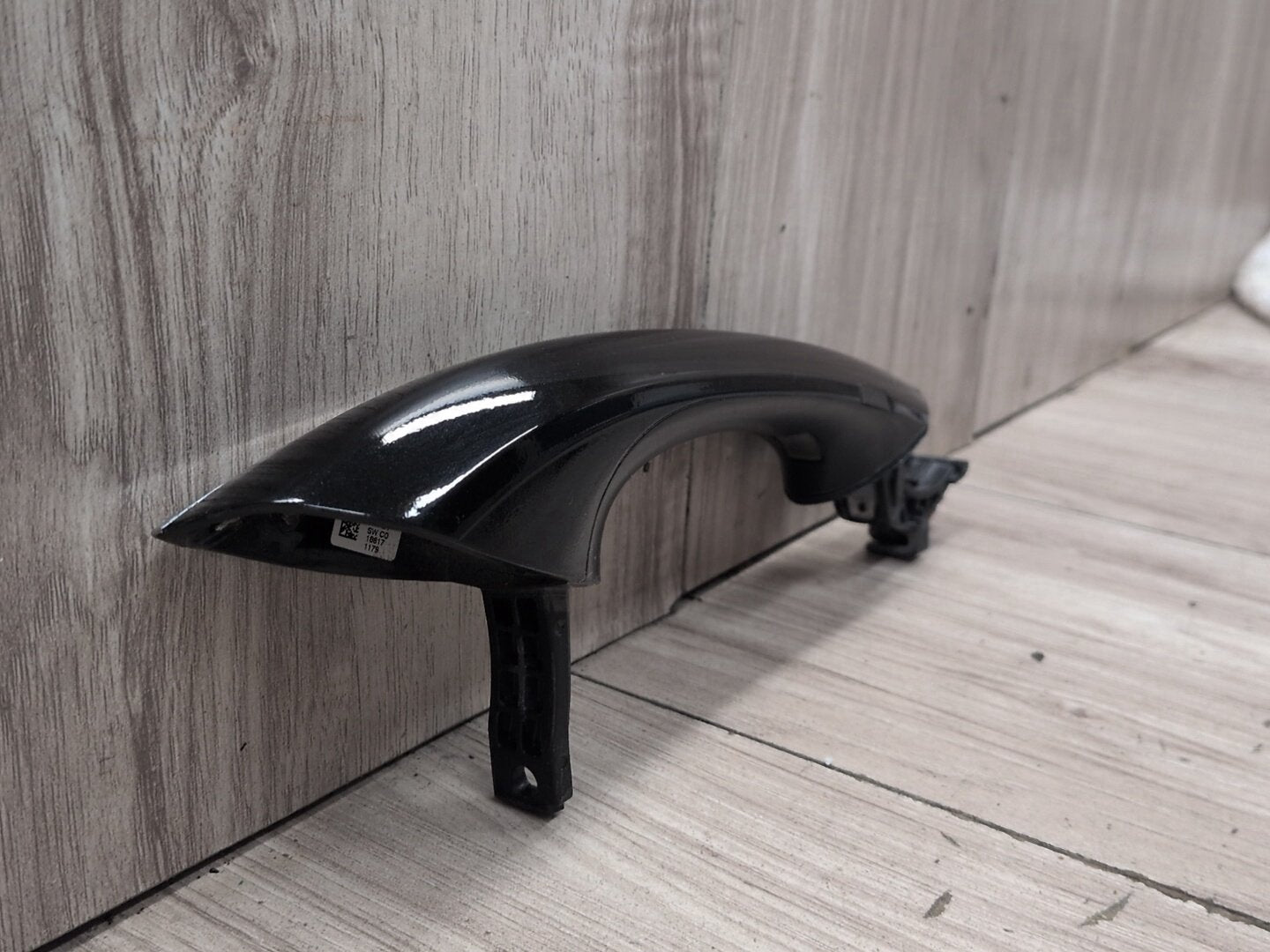 2016-2022 BMW 750i G12 Front Right Passenger Exterior Door Handle w/ Comfort Access 7472790 OEM