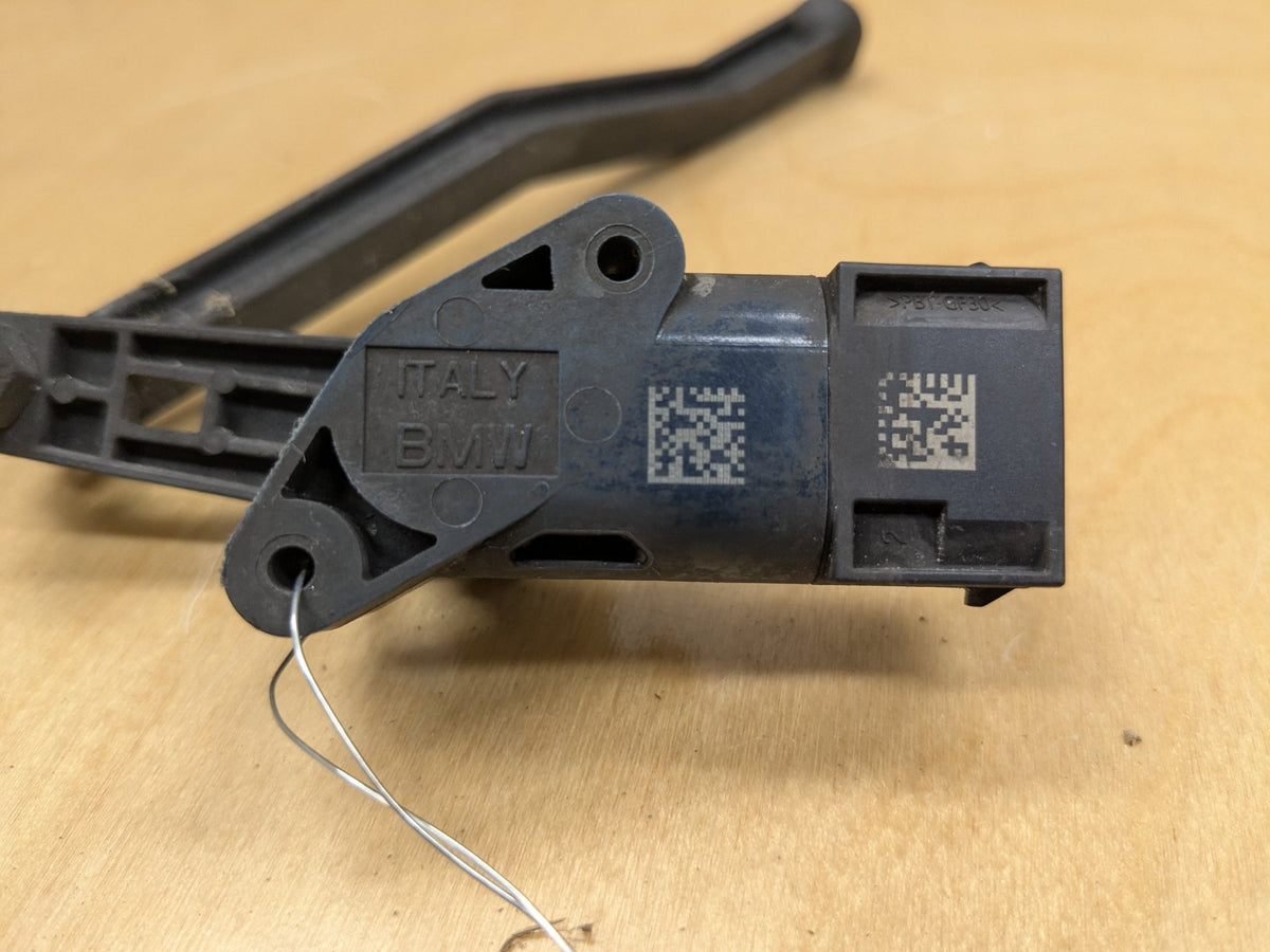 OEM BMW G01 G12 G20 G22 G23 G30 G80 M3 M4 FRONT Left Right Height Level Sensor