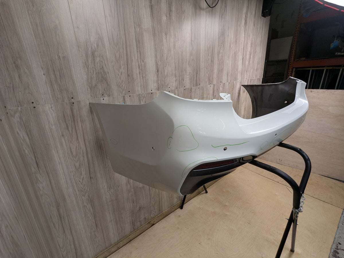 NOTE 2017-2023 BMW M550i xDrive G30 Rear Bumper Cover White 300