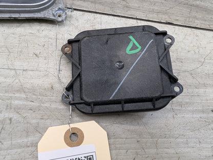 2007 - 2013 BMW X5 E70 Front Right Passenger Headlight Ballast Modules SET 7189311 N62B48B