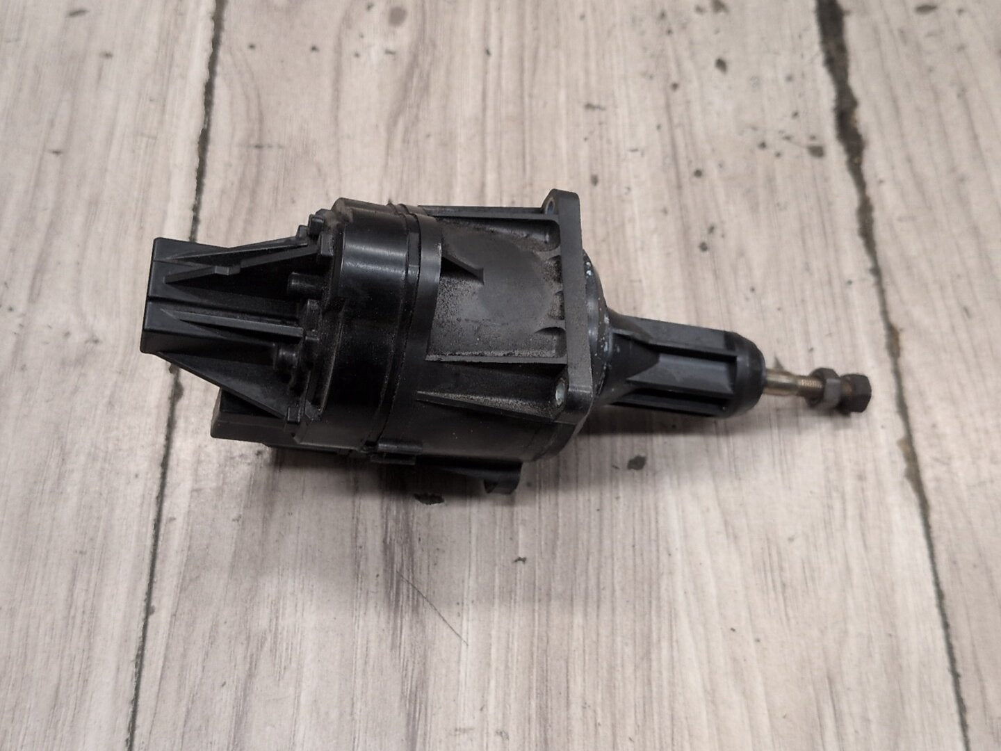 2016-2022 BMW G12 750i N63B44O2 Turbo Charger Wastegate Actuator 8680616