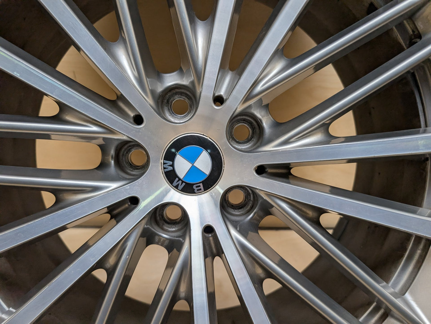17-23 OEM BMW G30 530 540 M550 Wheel Rim 19x8" ET:30 V Spoke Style 635