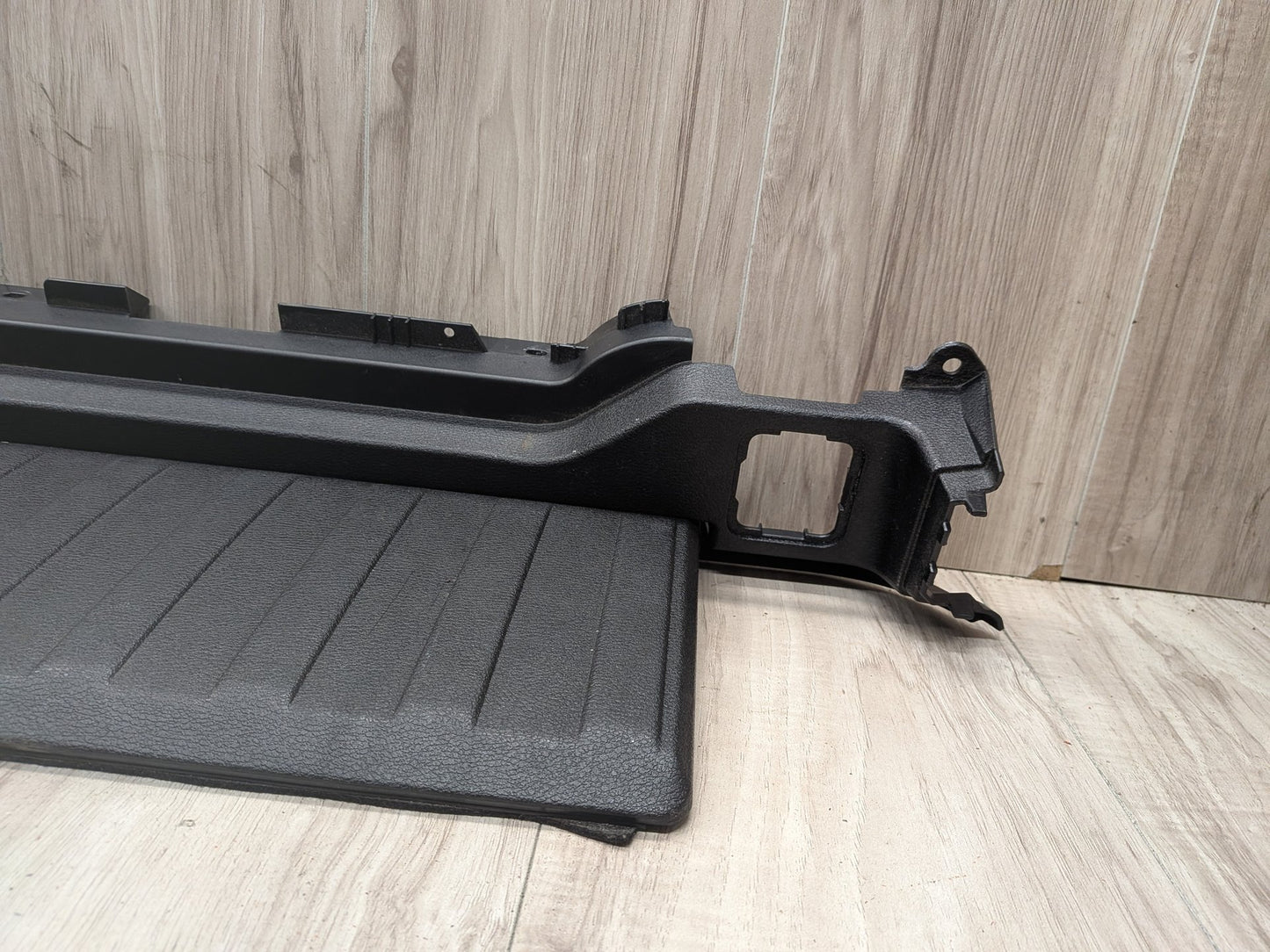 14-18 OEM BMW X5 F15 X5M F85 Rear Flap Trunk Sill Trim Scuff Plate Cover Panel