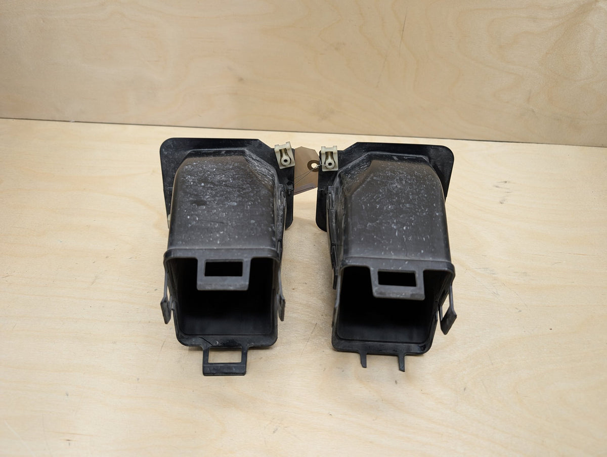 2018-2024 BMW X3 G01 Left Right Brake Air Ducts SET 7400006 OEM
