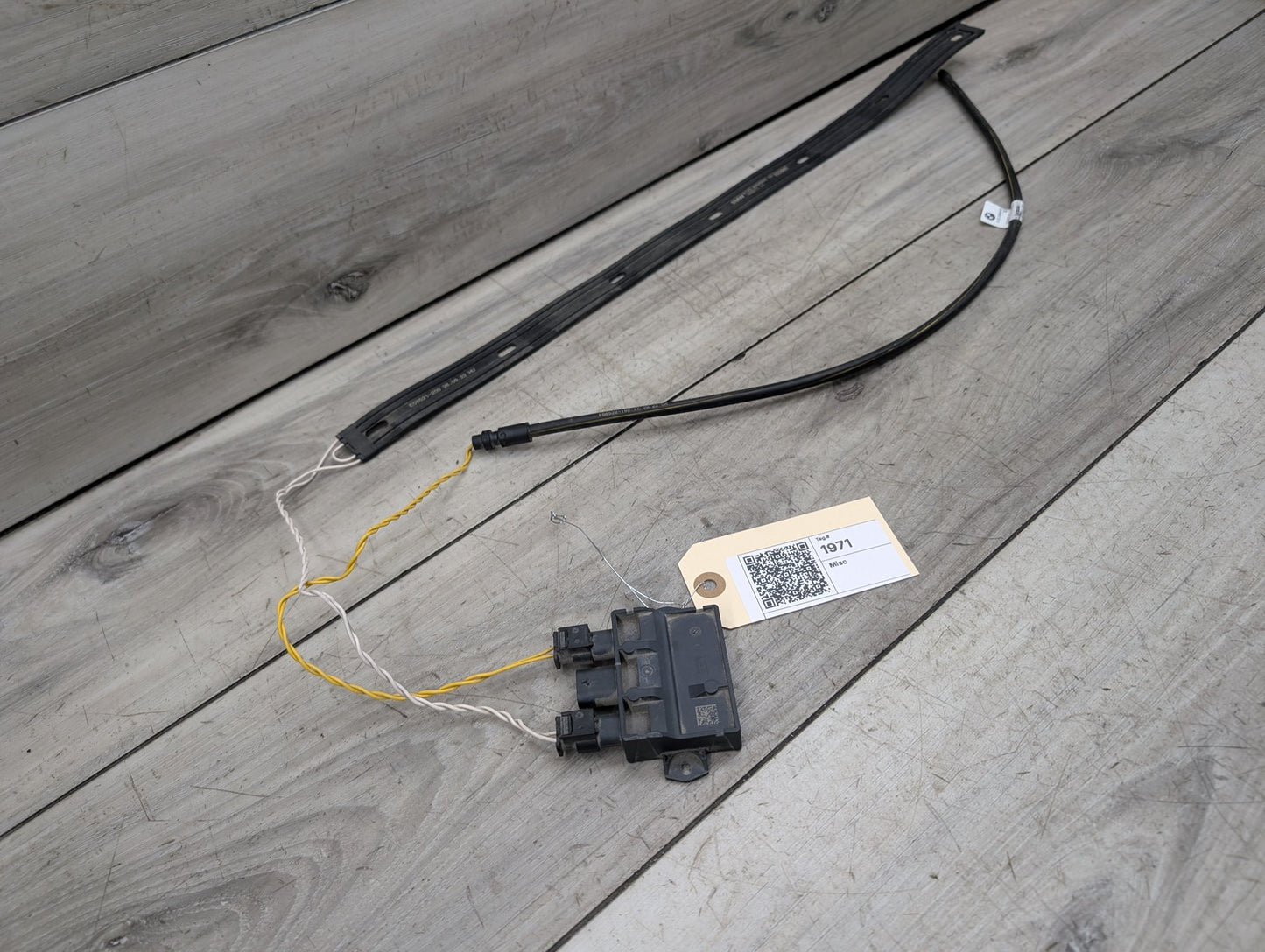 2021-2026 BMW 430i G22 Rear Smart Opener Sensor Module W/ Harness & Strap SET 5A74F44