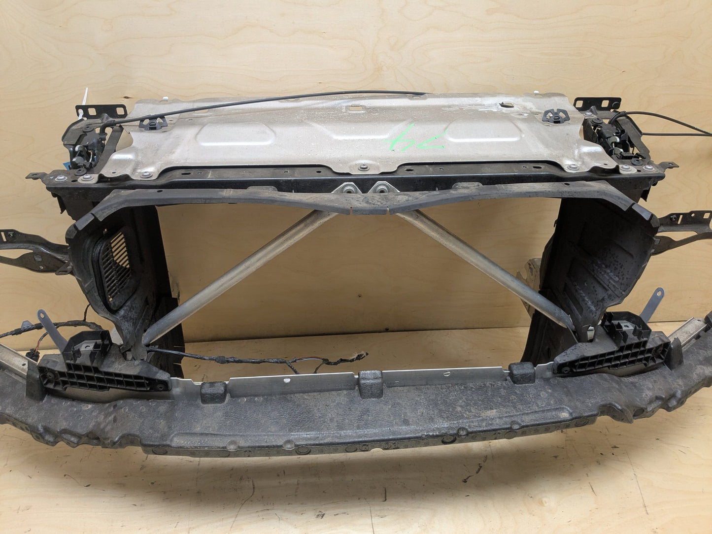 18-24 OEM BMW G01 G02 X3 X4 Front Reinforcement Clip Frame Radiator Support