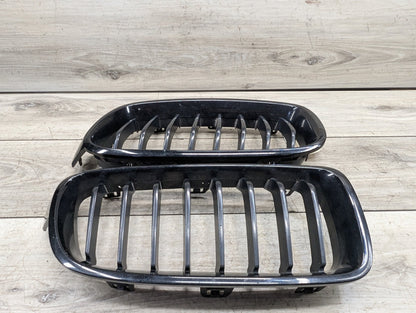 2012-2018 BMW 340i F30 Front Left Right Upper Bumper Cover Kidney Grilles SET 7405835