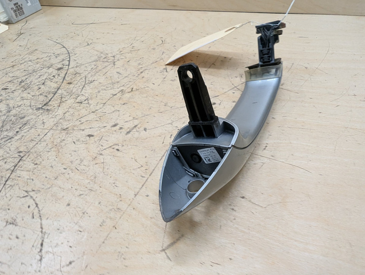 OEM BMW M6 F12 F13 F02 F10 M5 FRONT Left Driver Door Handle COMFORT ACCESS