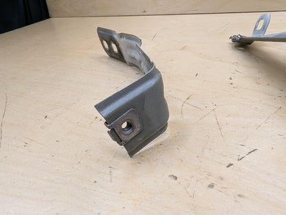 2011-2016 BMW X3 F25 Front Right Passenger Fender Brackets SET 7267328