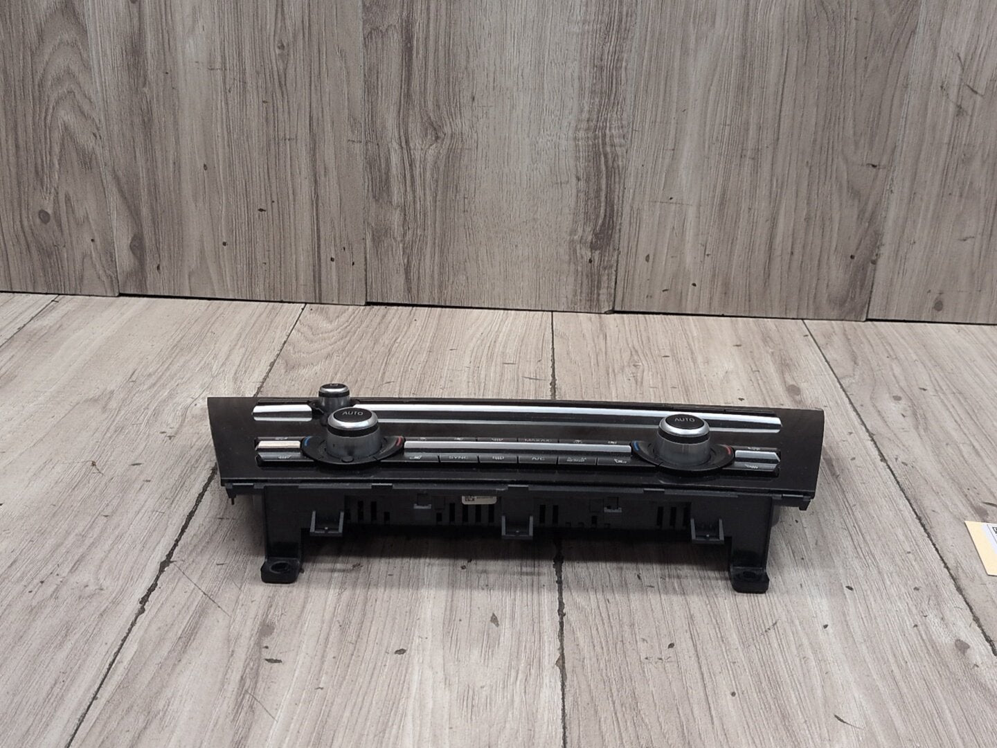 2012-2018 BMW M6 F06 Front AC Heater Climate Control Switch 9353612