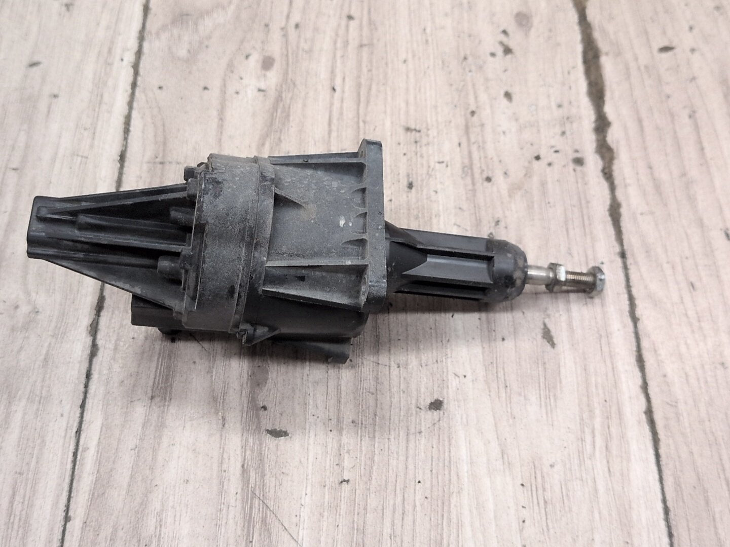 2012-2018 BMW F30 320i N20B20U0 Turbo Charger Wastegate Actuator 7638783