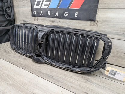 2016-2022 BMW 750Li G12 Front Bumper Radiator Air Flap Shutter 7347374