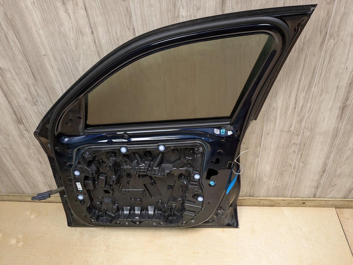 19-25 OEM BMW F95 G05 X5 X5M Front Right Passenger Door Shell Panel