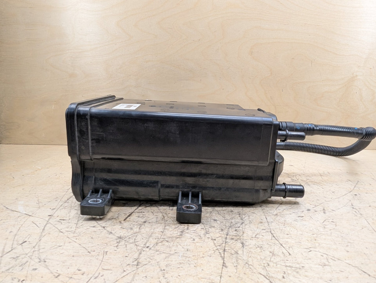 OEM BMW F95 G05 G06 G07 X5 Charcoal Filter Fuel Tank Vapor Evaporator Canister
