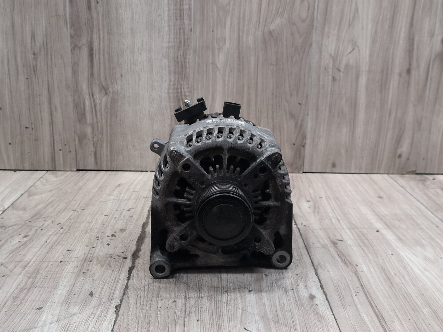 OEM BMW E84 F10 F22 F25 F30 F32 F36 N20 N26 Charging Alternator Generator 210A