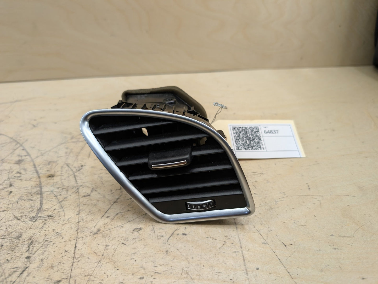 2011-2017 Audi RS5 8T Dashboard Dash Board Right Passenger Air Vent 8T1820902G OEM