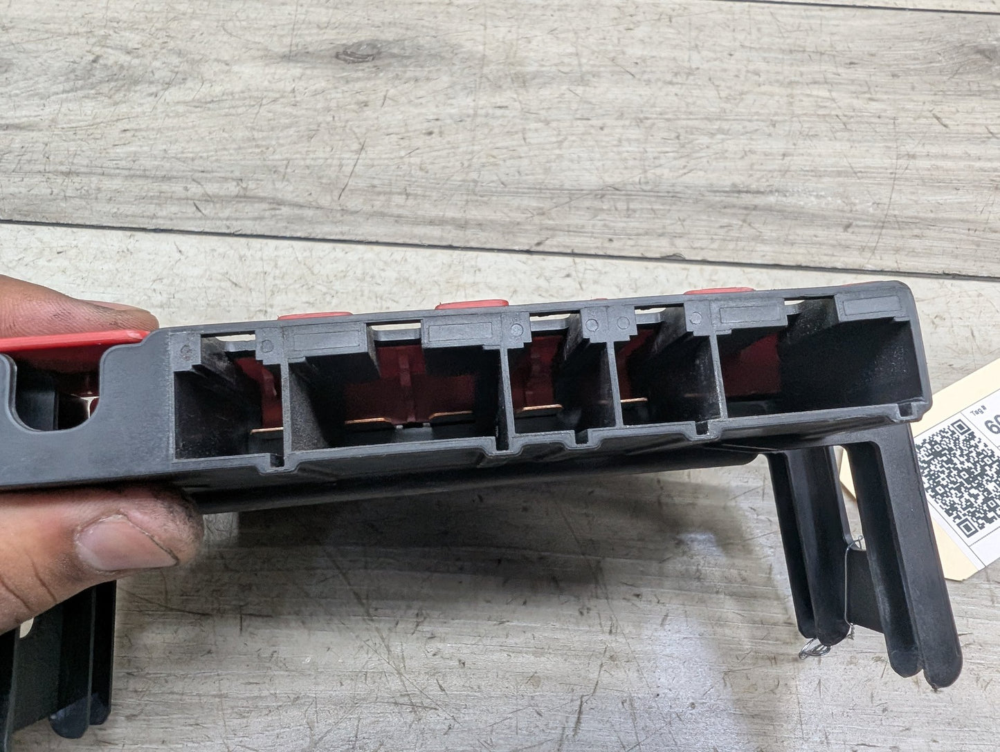 OEM BMW E82 E88 E90 E92 Battery Power Junction Distribution Fuse Box Voltage