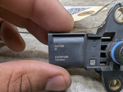 2018 - 2024 BMW X3 G01 Manifold Absolute Pressure (MAP) Sensor 8657300 B58B30O1