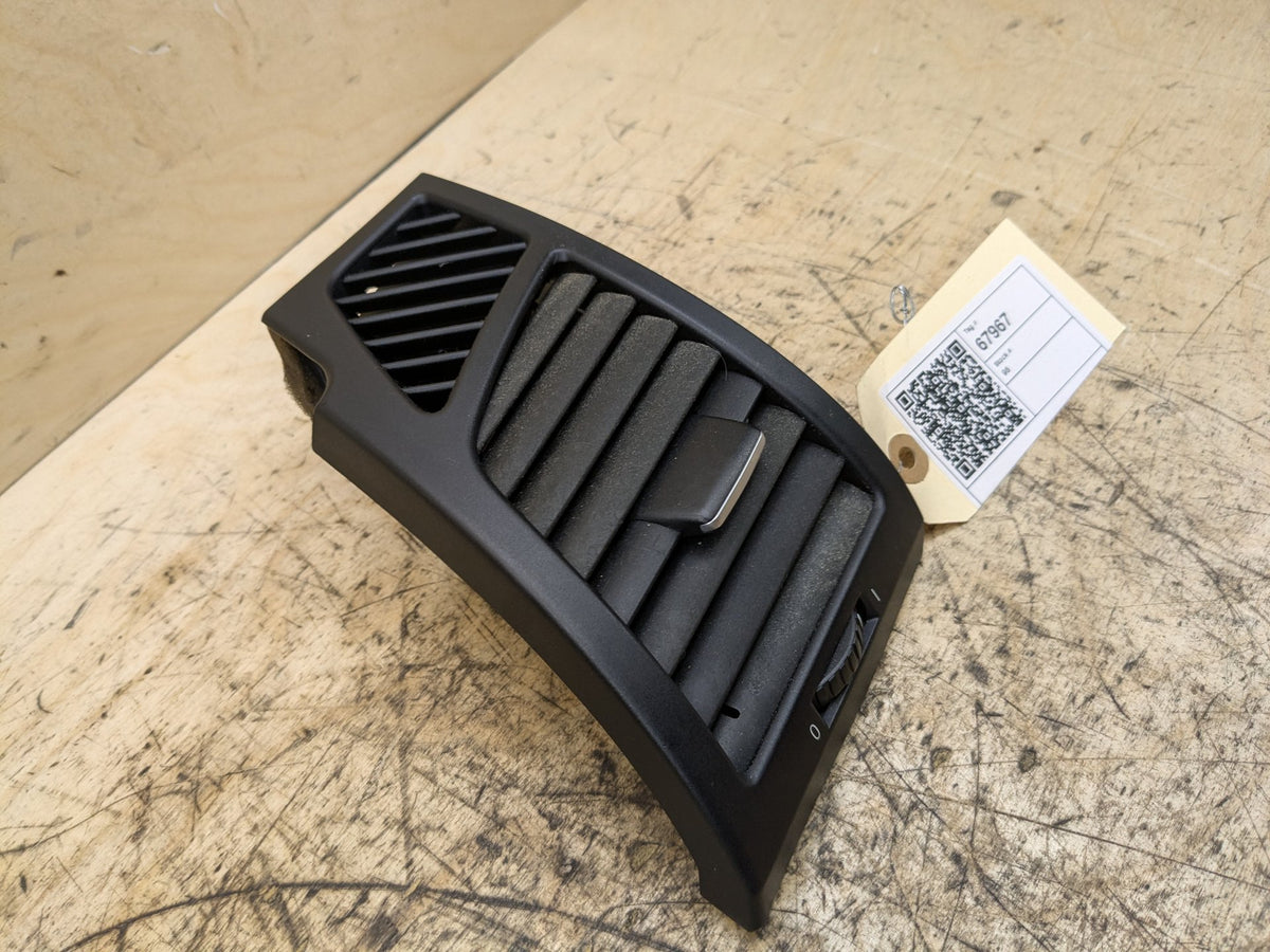 08-13 OEM BMW E82 E88 128 135 Dash Dashboard Left Driver Side AC Air Vent Grille