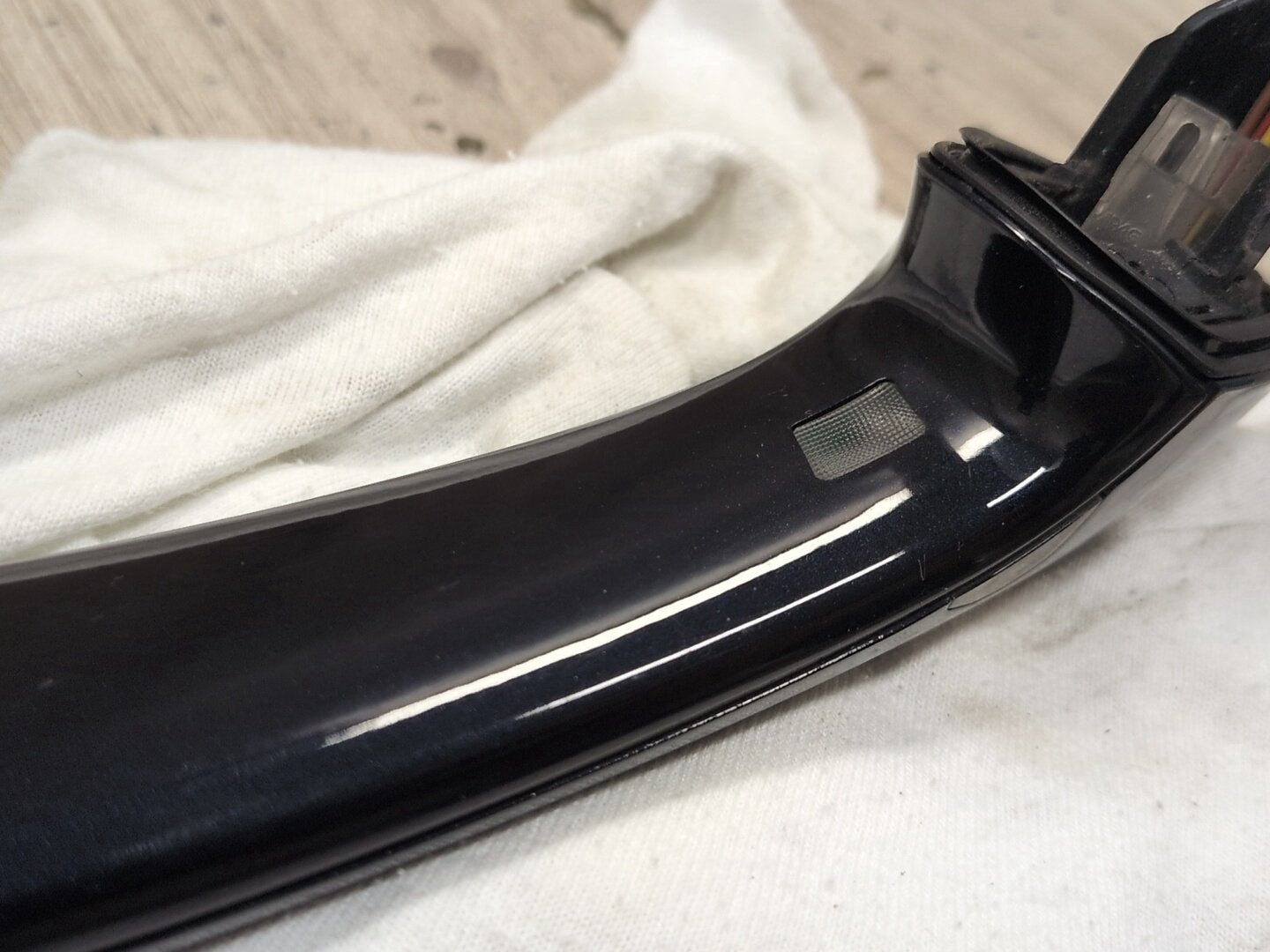 2019 - 2026 BMW X5 G05 Rear Left Driver Exterior Door Handle w/ Comfort Access 8492015 N63B44M3