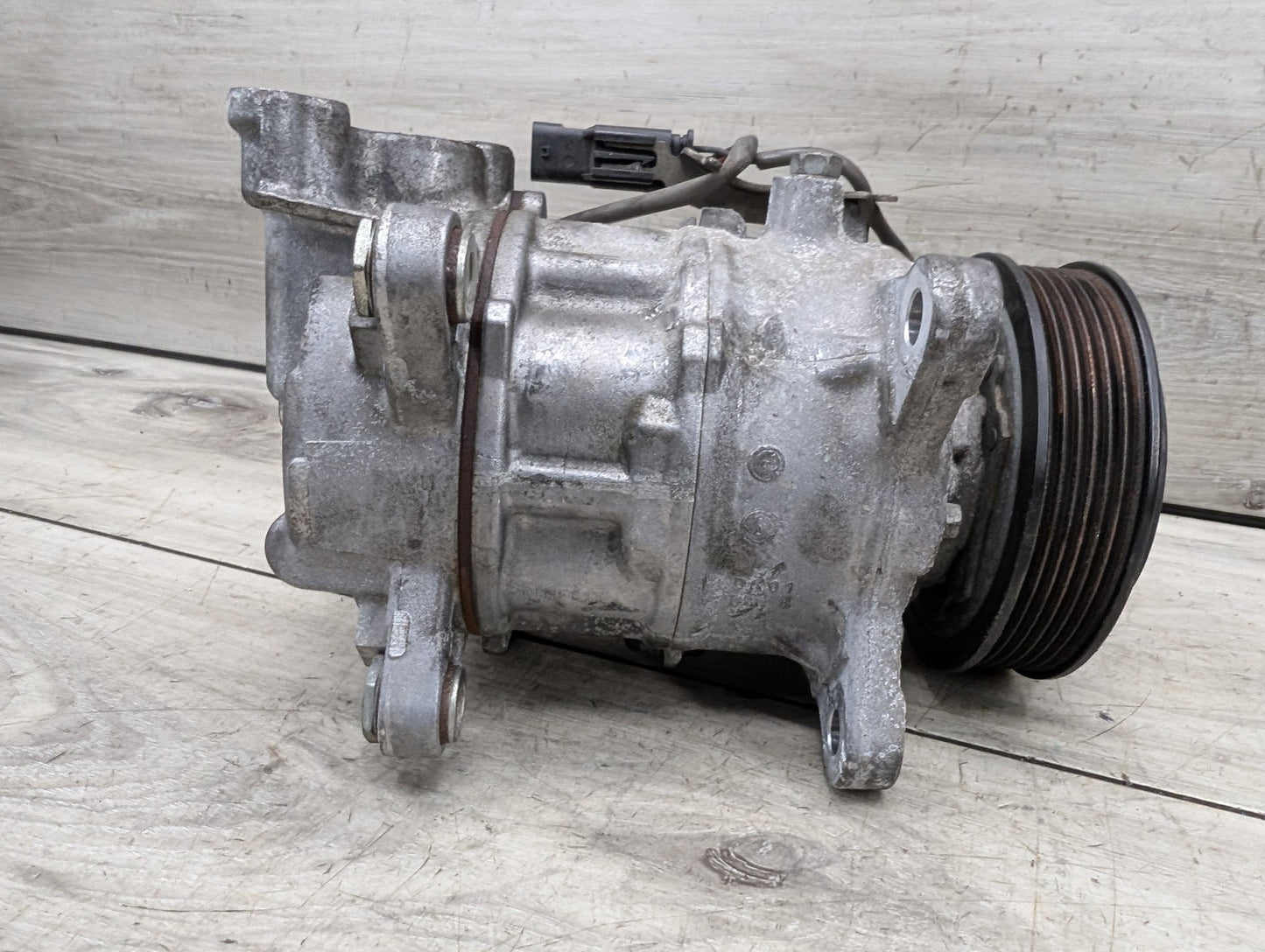 OEM BMW F97 G01 G20 G22 G23 G26 G42 G80 G82 AC Compressor Clutch A/C Pump Pulley