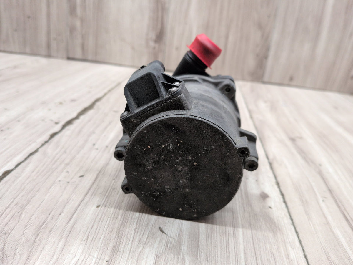 OEM BMW M5 M6 F10 F06 F12 F13 Radiator Auxiliary Water Pump S63 Engine