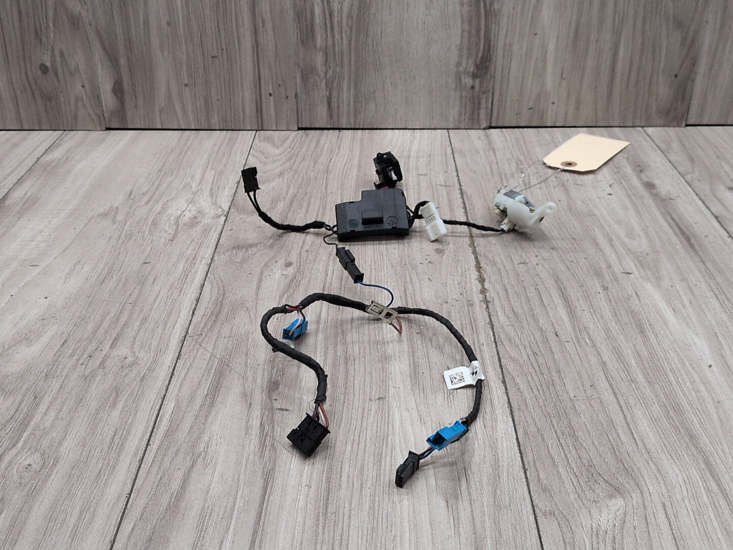 2019 - 2026 BMW X5 G05 Steering Wheel Vibration Generator Motor 7857778 N63B44M3