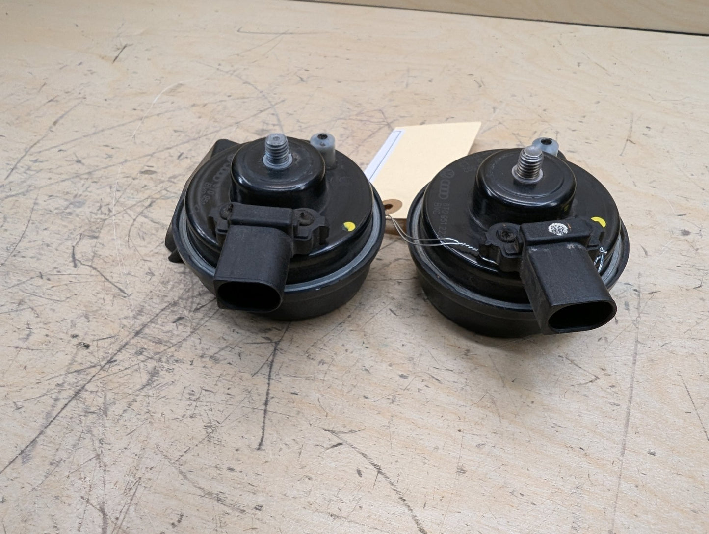 2011-2017 Audi RS5 8T Alarm Horns SET 8T0951223