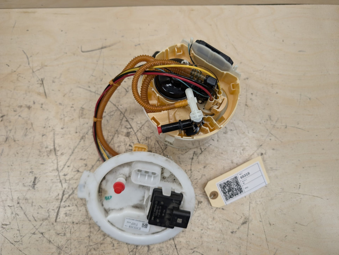 OEM BMW G20 G22 G23 G26 G42 330 M340 430 M440 Gas Tank Mounted Sending Fuel Pump
