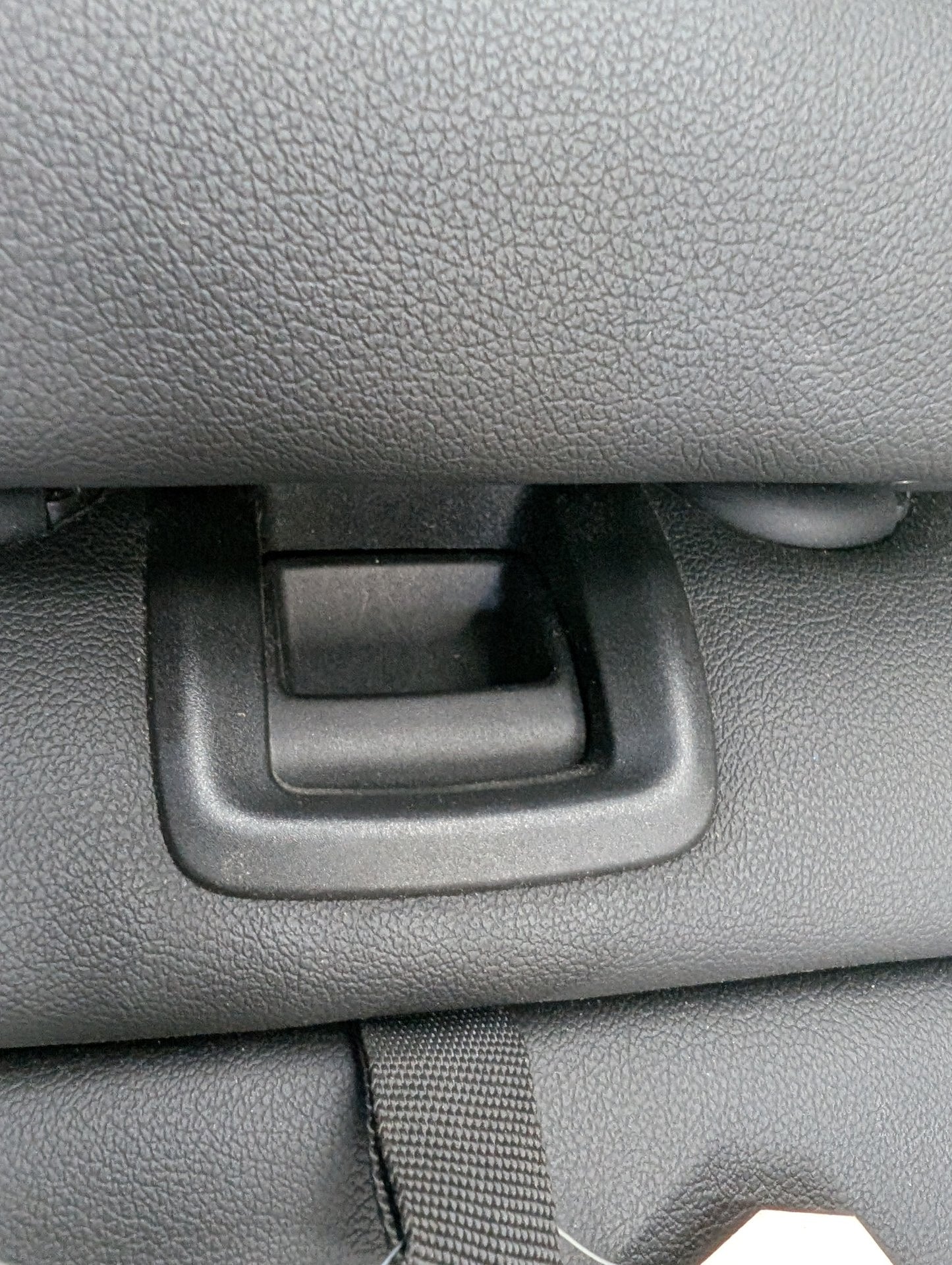 2018 - 2023 BMW X3 G01 Rear Center Middle Seat W/ Cupholder Armrest Assembly 7469760 B58B30M0