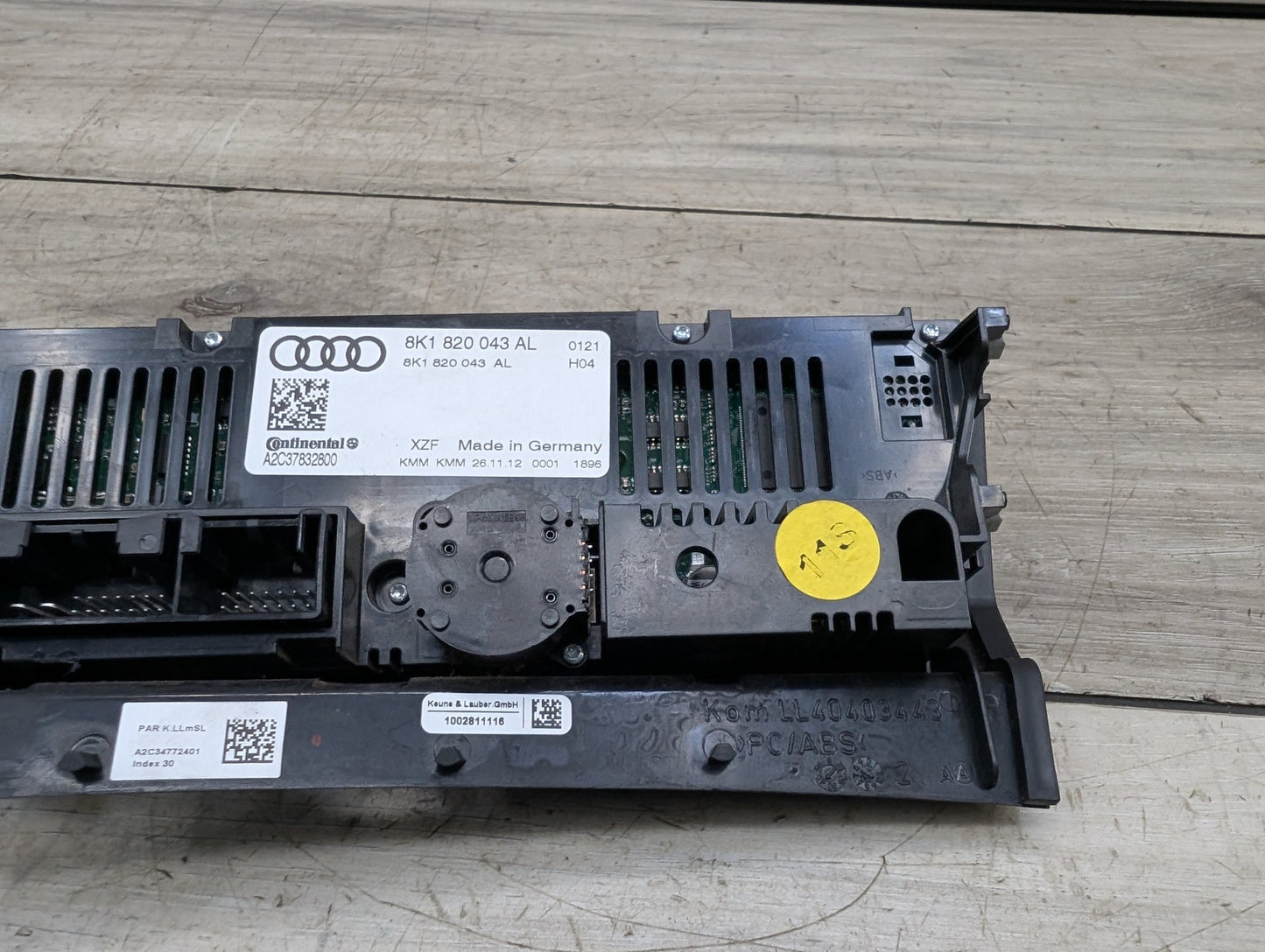 2008 - 2017 Audi S5 8T Front AC Heater Climate Control Switch 8K1820043AL