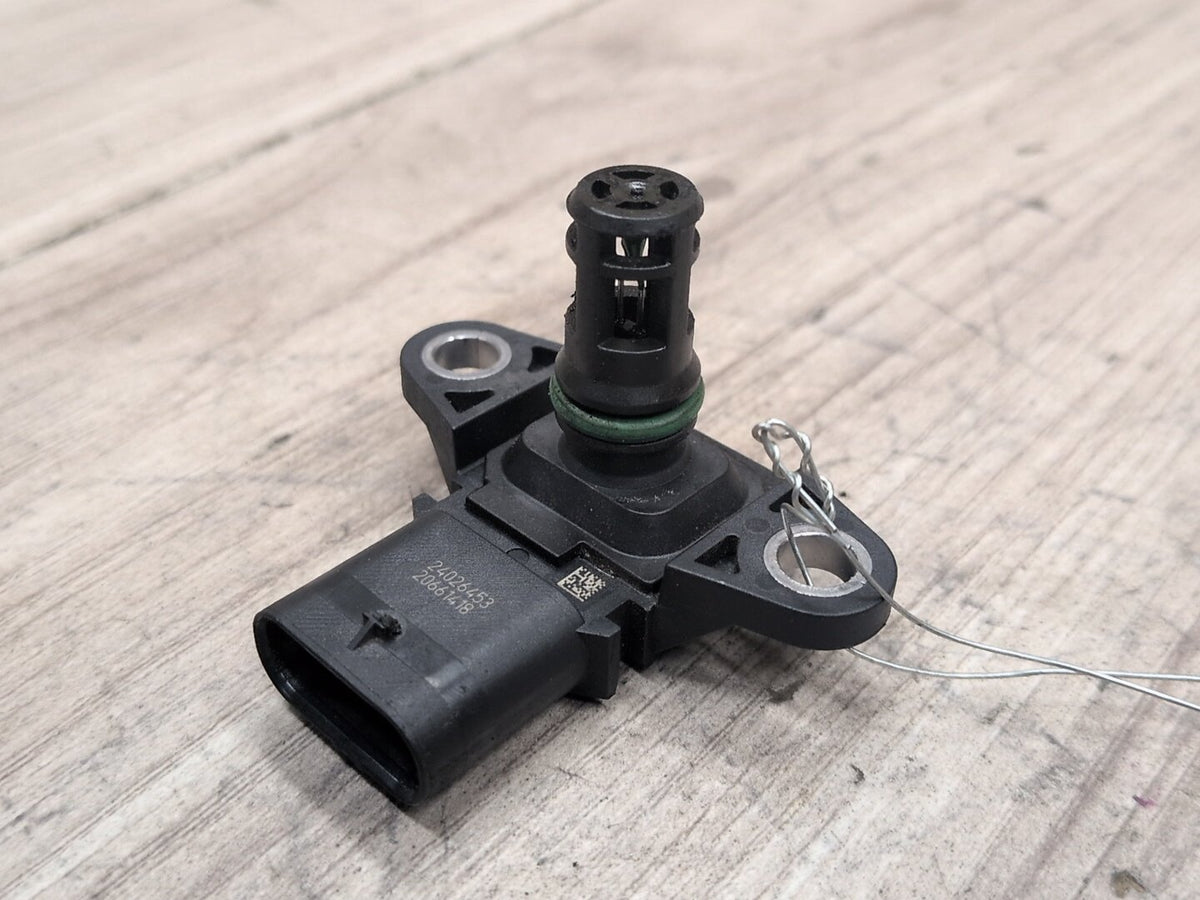 2013-2019 BMW X5 F85 Manifold Absolute Pressure (MAP) Sensor 7599042 OEM