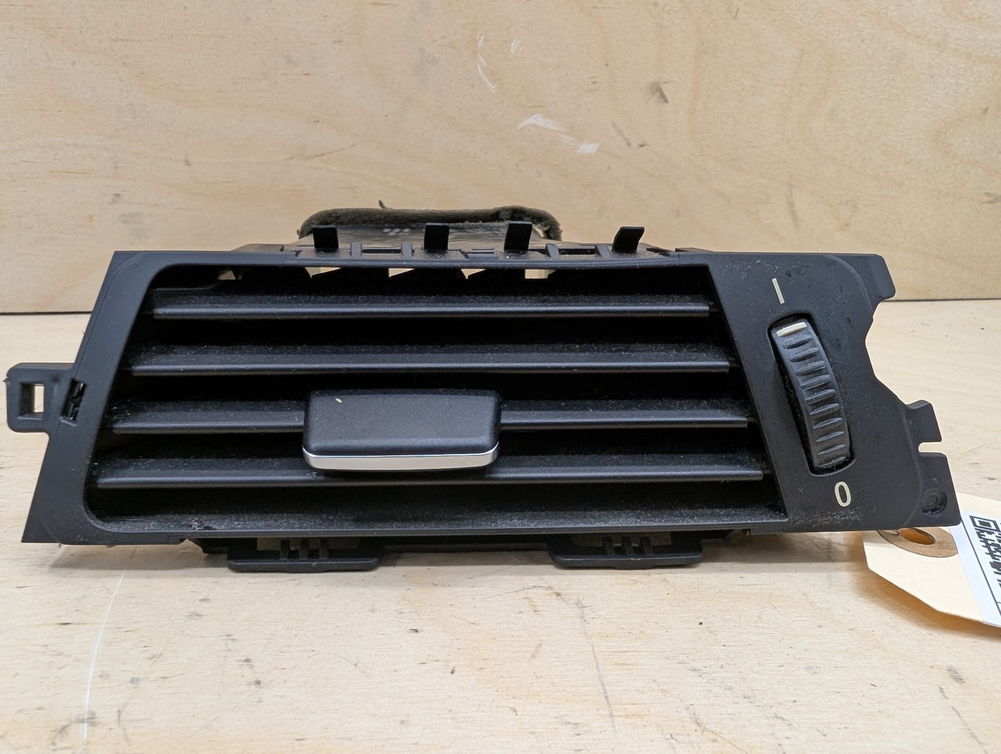 OEM BMW E90 E92 E93 328 335 Right Passenger Side Dashboard Dash Air Vent Grille