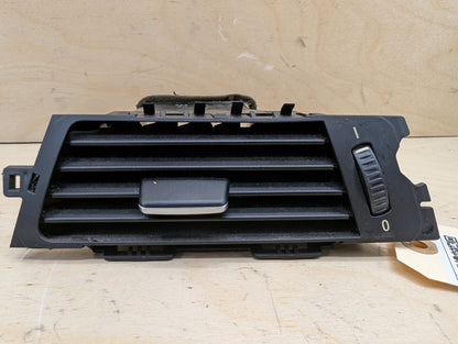 OEM BMW E90 E92 E93 328 335 Right Passenger Side Dashboard Dash Air Vent Grille
