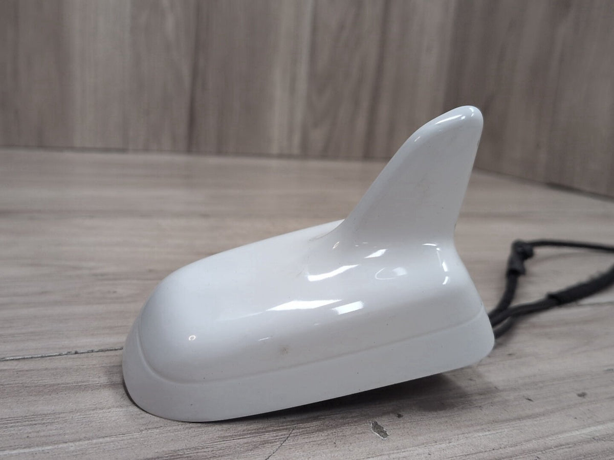 2010-2016 Audi S4 B8 Roof Shark Fin Radio Antenna Module 8K5035503C OEM