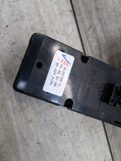 2007 - 2013 BMW X5 E70 Front Left Driver Door Master Window Switch 9122120 N62B48B