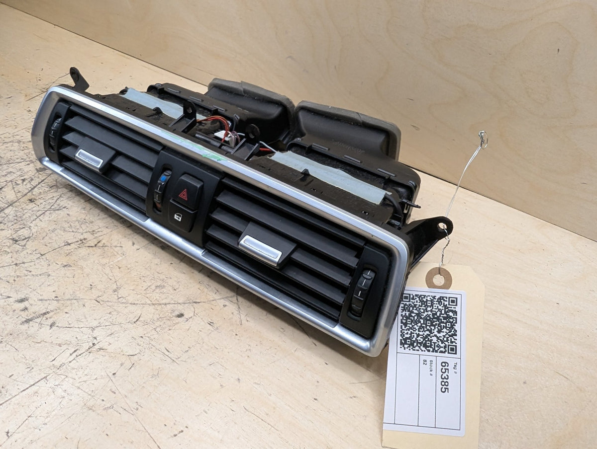 2010-2017 BMW 535i GT xDrive F07 Dashboard Dash Board Middle Center Air Vent 9142584 OEM