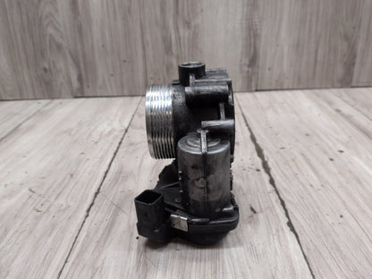10-19 BMW F10 F12 F13 F01 F02 F15 S63 Intake Manifold Throttle Housing Assembly