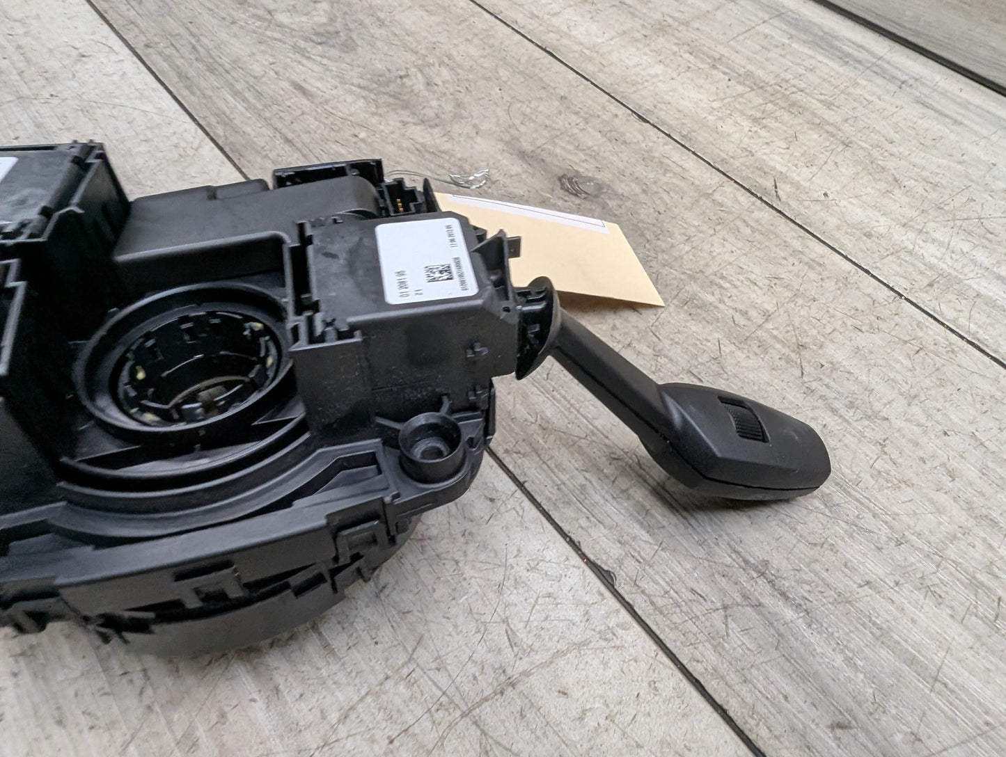 06-13 OEM BMW E89 E90 E92 E93 Steering Switch Control Angle Sensor Clock Spring