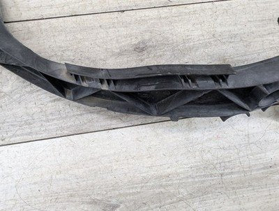 08-13 BMW E82 E88 128 135 Right Passenger Headlight Arm Bracket Support Mount