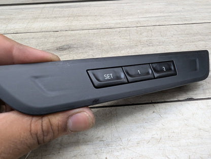 OEM BMW F90 M5 G30 530 540 M550 Front Left Driver Seat Memory Switch Button