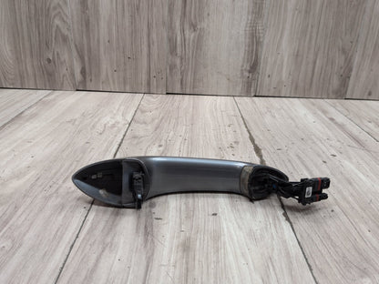 2011-2016 BMW M5 F10 Right Passenger Door Handle w/ Comfort Access 7305283 OEM