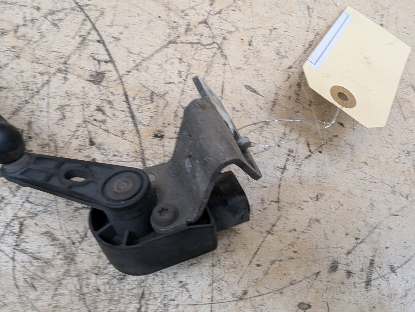OEM BMW F30 F80 F90 G30 G20 M3 M4 Rear Left Right Suspension Height Level Sensor