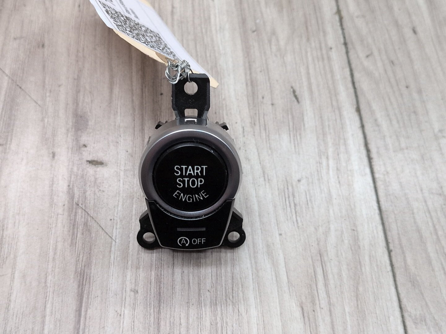 10-18 OEM BMW F01 F10 F06 F13 M6 F01 F02 Engine Start Stop Button Push Dash Switch