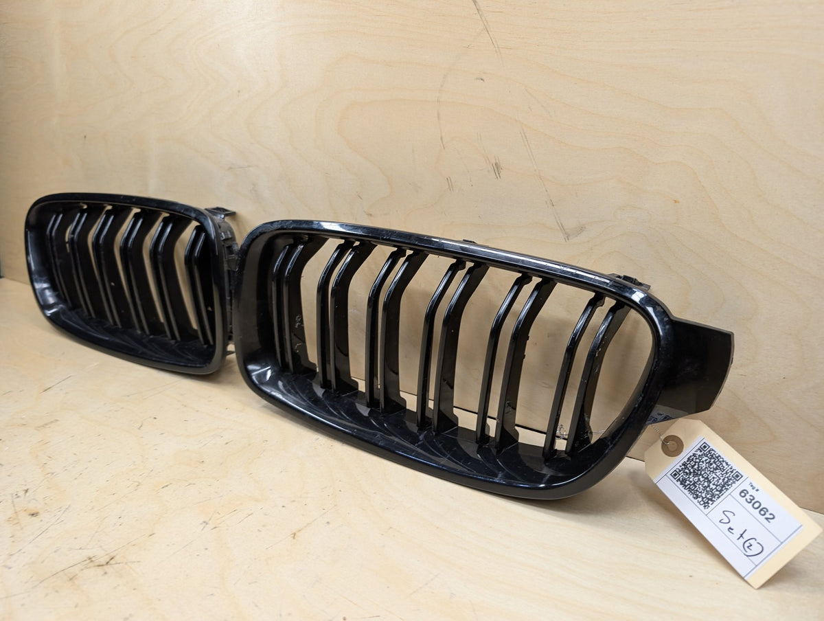 12-18 BMW 328i F30 Front Left Right Upper Bumper Cover Kidney Grilles SET OEM