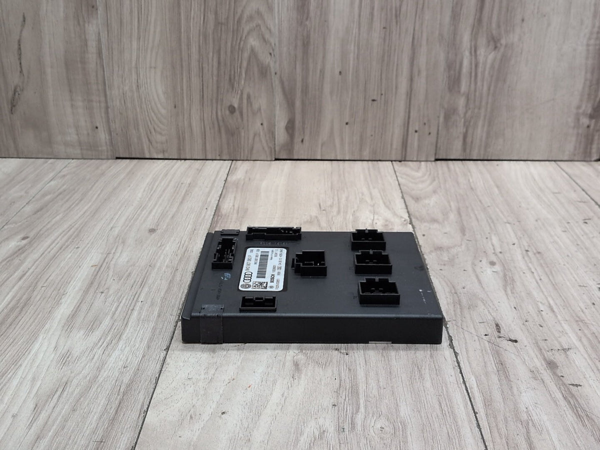 2010-2016 Audi S4 B8 BCM Body Control Module 8K0907063P OEM