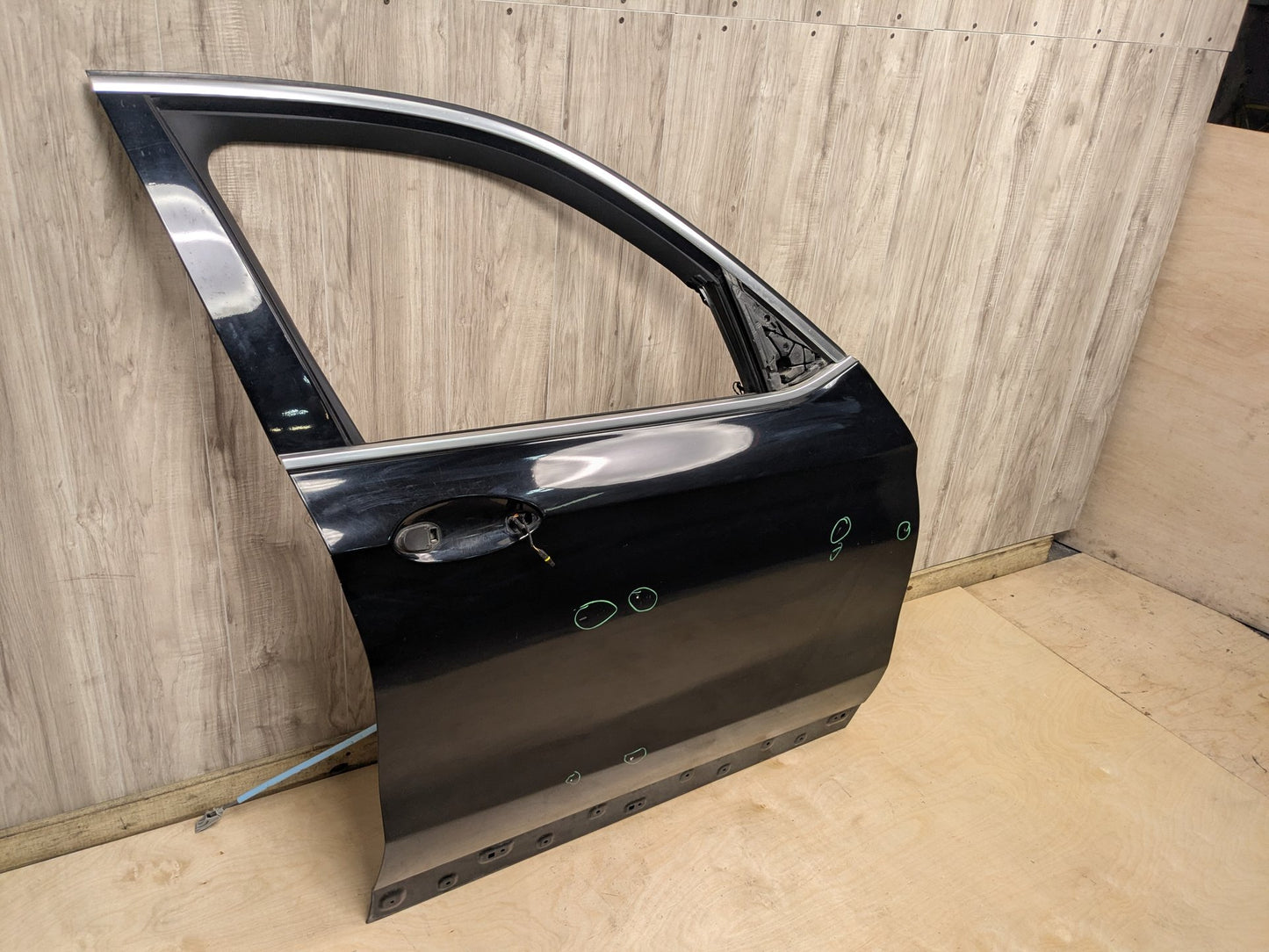 18-24 OEM BMW F97 G01 X3 X3M Front Right Passenger Door Shell Panel Black 668
