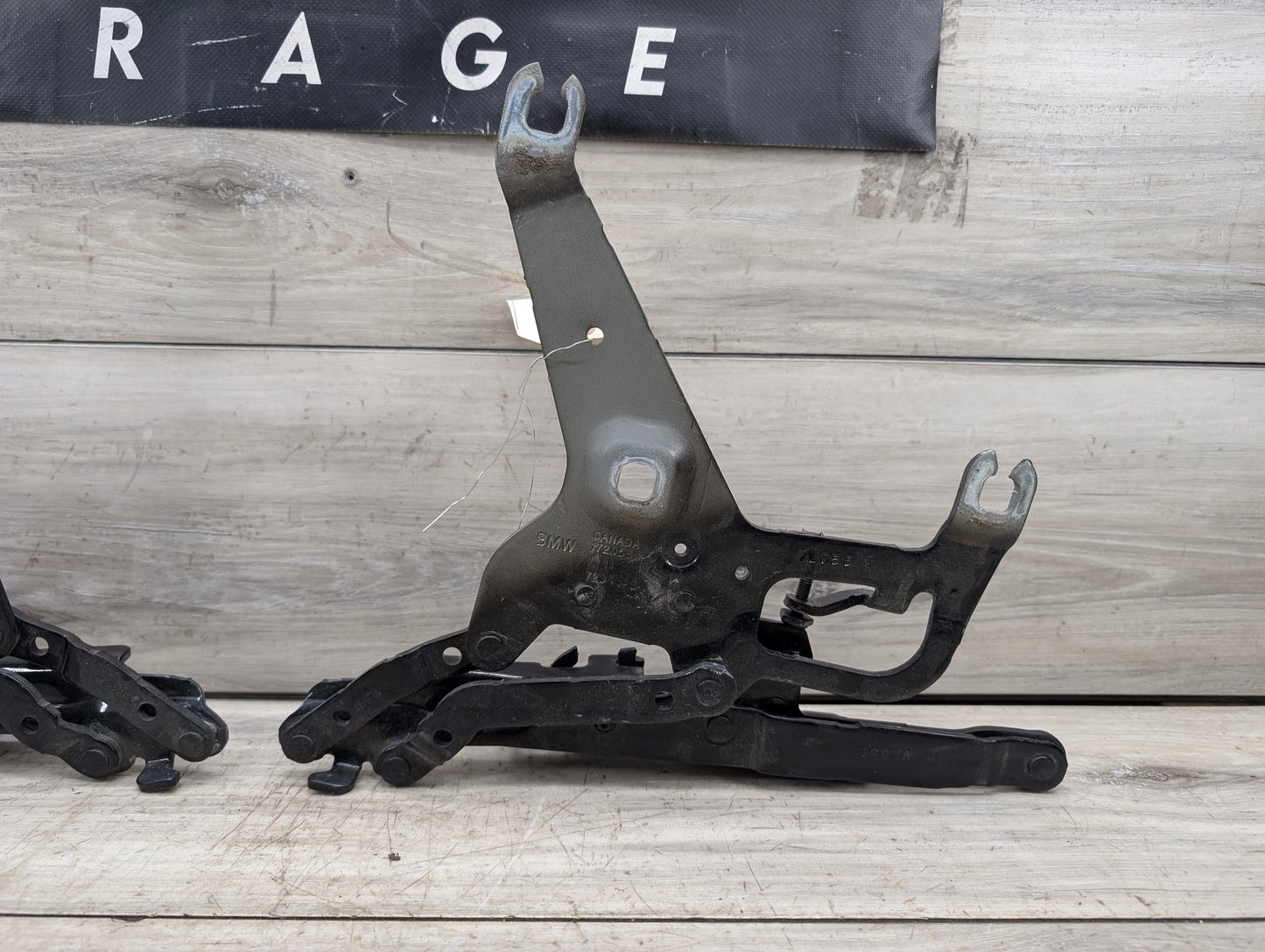 OEM BMW F15 F16 F85 X5 X6 Left Right Hood Hinge Support Bracket Brace SET
