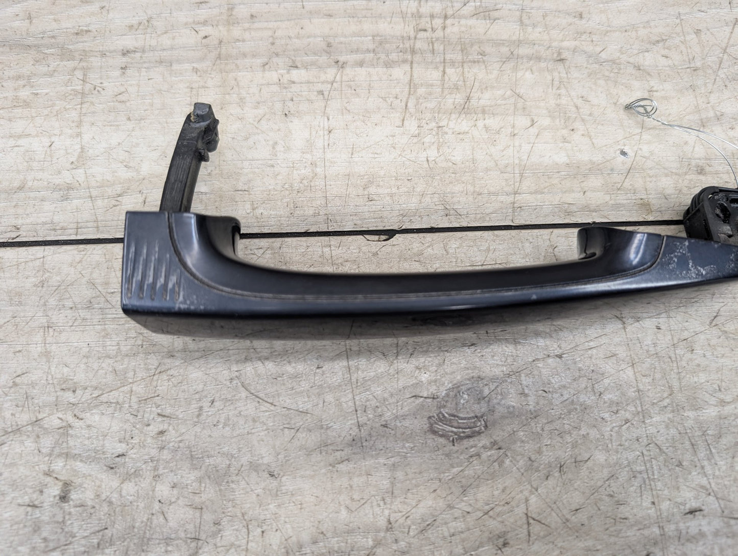 2007-2013 BMW 328i E93 Front Right Passenger Exterior Door Handle w/ Comfort Access 7209362